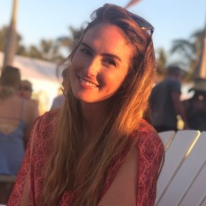 Meet your Posher, Elizabeth